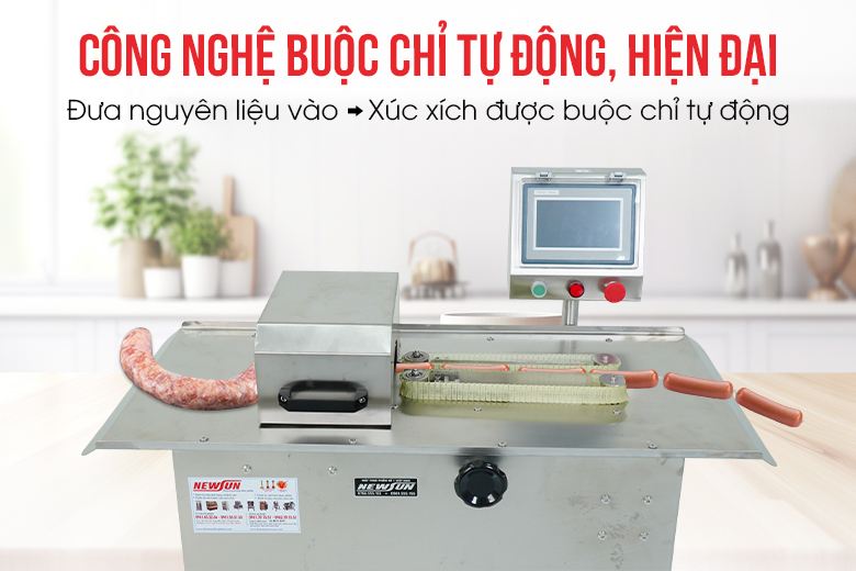 Xúc xích được buộc chỉ tự động một cách nhanh chóng